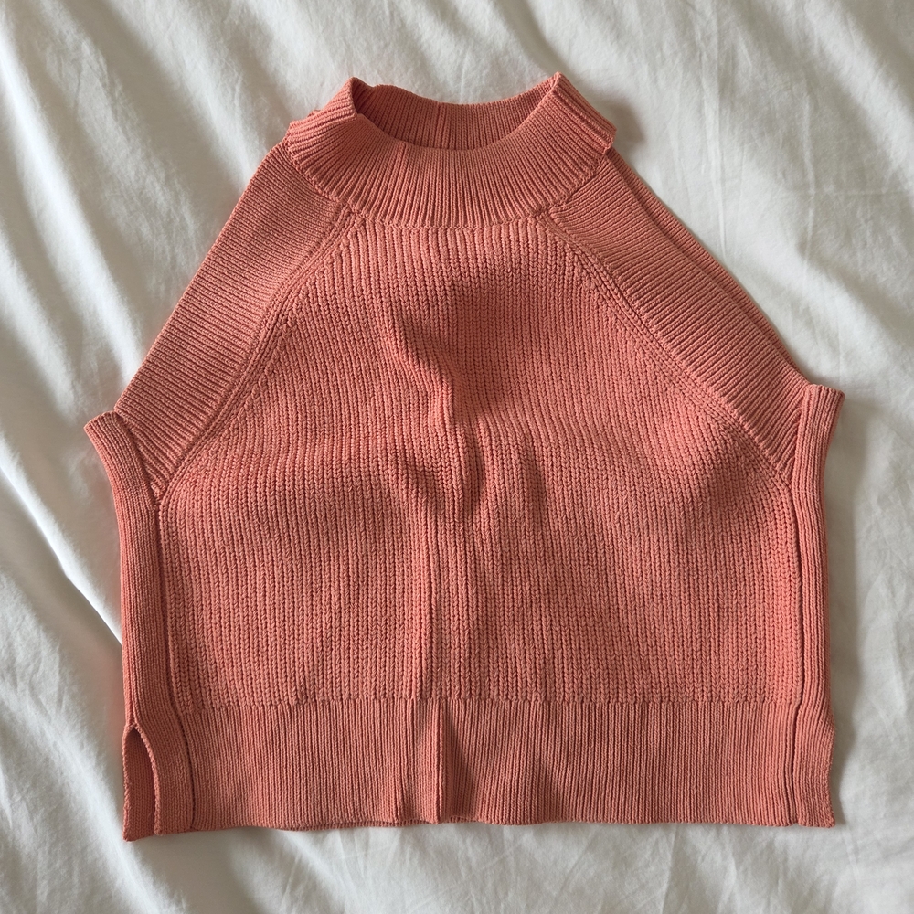 Wilfred Aritzia Knit Top Coral Colour. Size Small.
